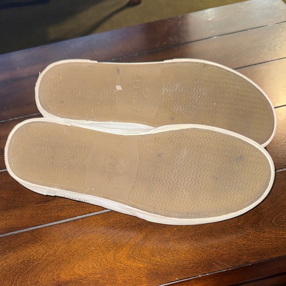 Sperry Top-Sider Perforated Sneakers with Laces - Picture 9 of 10